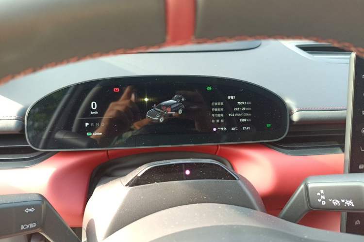 Used Zeekr 007GT 2025 Rear-Drive Intelligent Driving Version 75 kWh Instrument Cluster