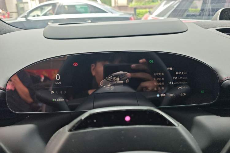 Used Zeekr 007GT 2025 Rear-Drive Intelligent Driving Version 75 kWh Instrument Cluster