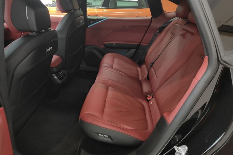 Used Zeekr 007GT 2025 Rear-Drive Intelligent Driving Version 75 kWh Left Rear Seat