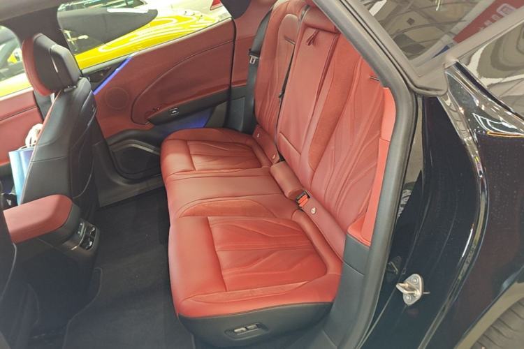 Used Zeekr 007GT 2025 Long-Range Rear-Wheel Drive Intelligent Driving Version 100 kWh Left Rear Seat