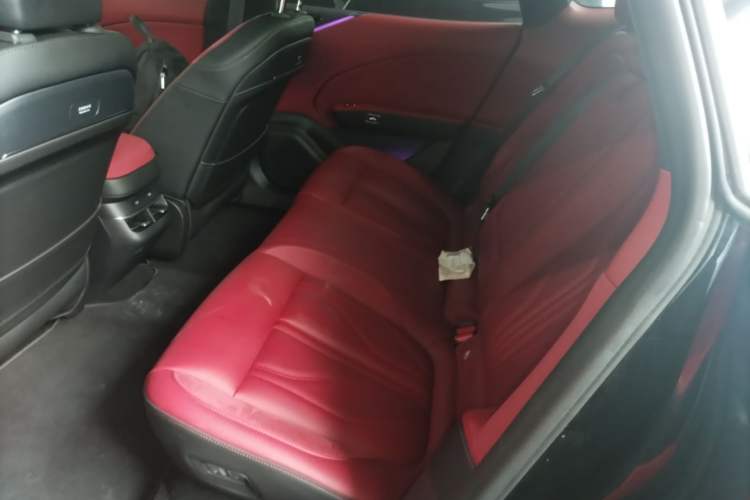 Used Zeekr 007GT 2025 Four-Wheel Drive Intelligent Driving Version 75 kWh Left Rear Seat