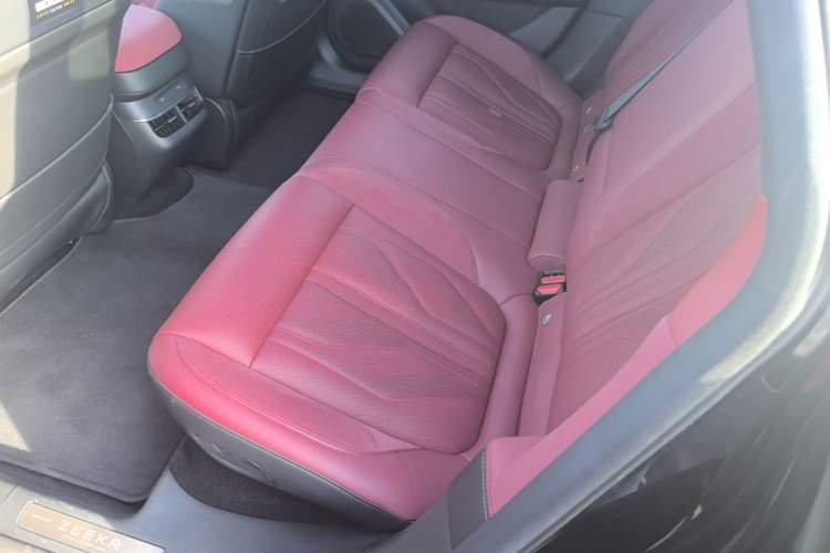 Used Zeekr 007GT 2025 Long-Range Rear-Wheel Drive Intelligent Driving Version 100 kWh Left Rear Seat