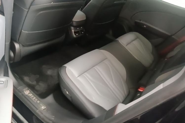 Used Zeekr 007GT 2025 Rear-Drive Intelligent Driving Version 75 kWh Left Rear Seat