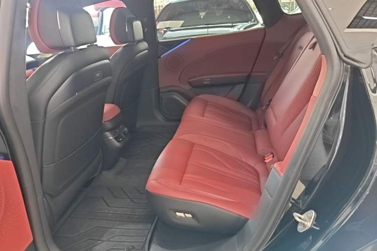 Used Zeekr 007GT 2025 Rear-Drive Intelligent Driving Version 75 kWh Left Rear Seat