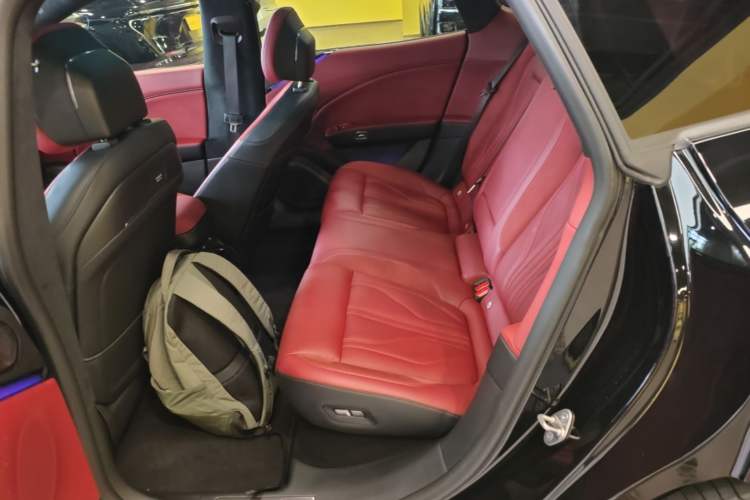 Used Zeekr 007GT 2025 Long-Range Rear-Wheel Drive Intelligent Driving Version 100 kWh Left Rear Seat