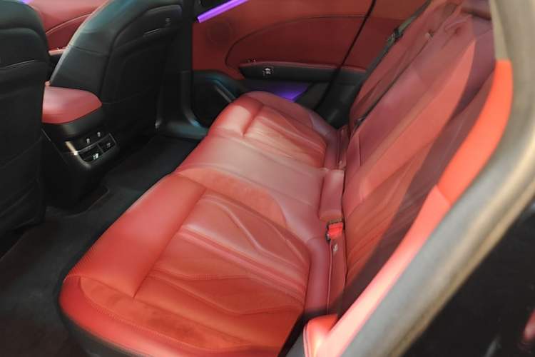 Used Zeekr 007GT 2025 Rear-Drive Intelligent Driving Version 75 kWh Left Rear Seat
