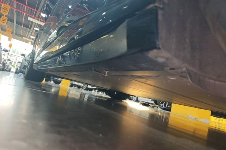 Used Zeekr 007GT 2025 Rear-Drive Intelligent Driving Version 75 kWh Left Side Sill