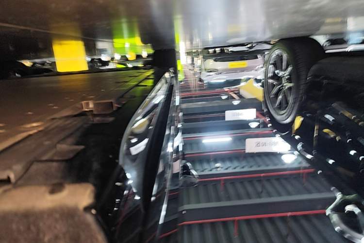 Used Zeekr 007GT 2025 Rear-Drive Intelligent Driving Version 75 kWh Left Side Sill
