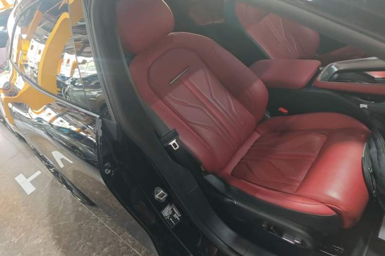 Used Zeekr 007GT 2025 Rear-Drive Intelligent Driving Version 75 kWh Right Front Seat