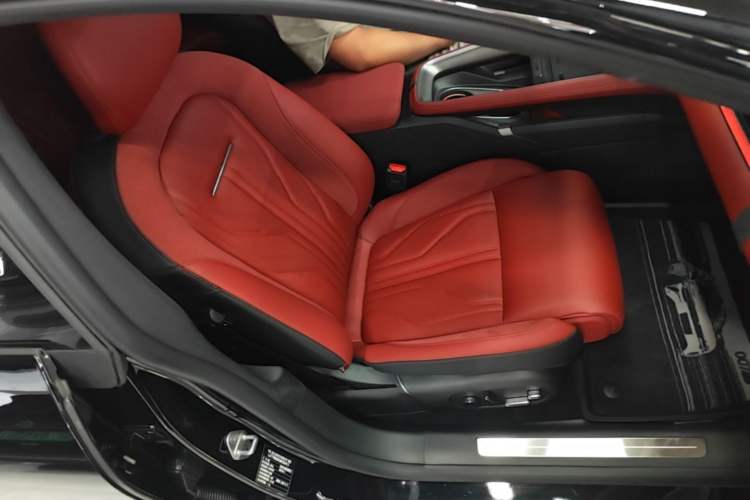 Used Zeekr 007GT 2025 Rear-Drive Intelligent Driving Version 75 kWh Right Front Seat