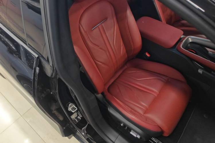 Used Zeekr 007GT 2025 Rear-Drive Intelligent Driving Version 75 kWh Right Front Seat