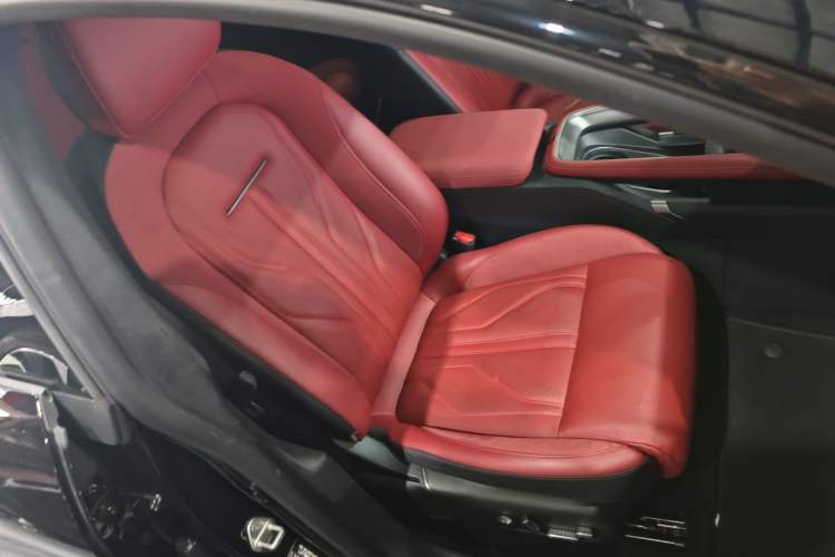 Used Zeekr 007GT 2025 Rear-Drive Intelligent Driving Version 75 kWh Right Front Seat