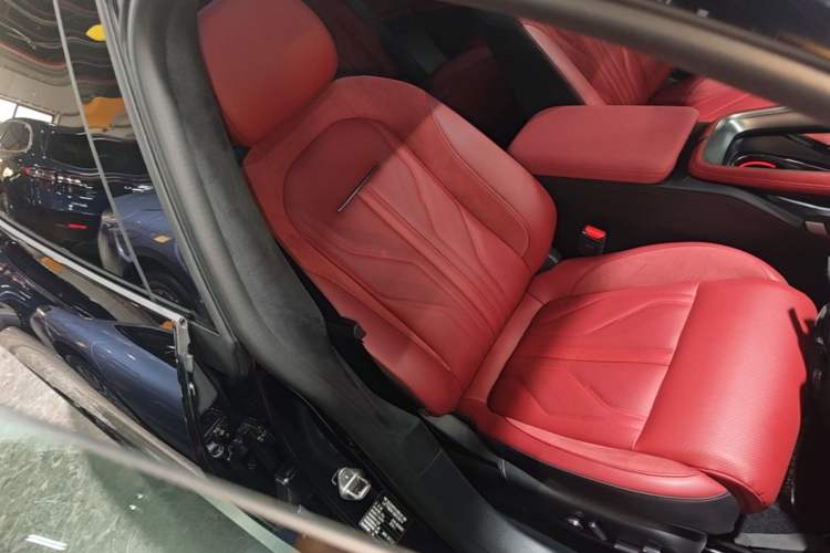 Used Zeekr 007GT 2025 Long-Range Rear-Wheel Drive Intelligent Driving Version 100 kWh Right Front Seat