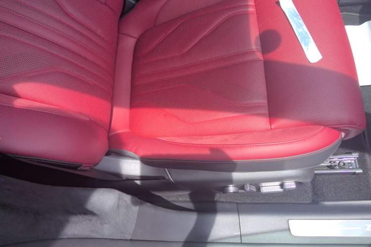 Used Zeekr 007GT 2025 Long-Range Rear-Wheel Drive Intelligent Driving Version 100 kWh Right Front Seat