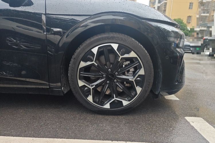 Used Zeekr 007GT 2025 Rear-Drive Intelligent Driving Version 75 kWh Right Front Wheel Hub