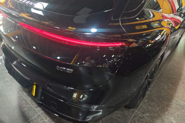 Used Zeekr 007GT 2025 Rear-Drive Intelligent Driving Version 75 kWh Right Rear Taillight