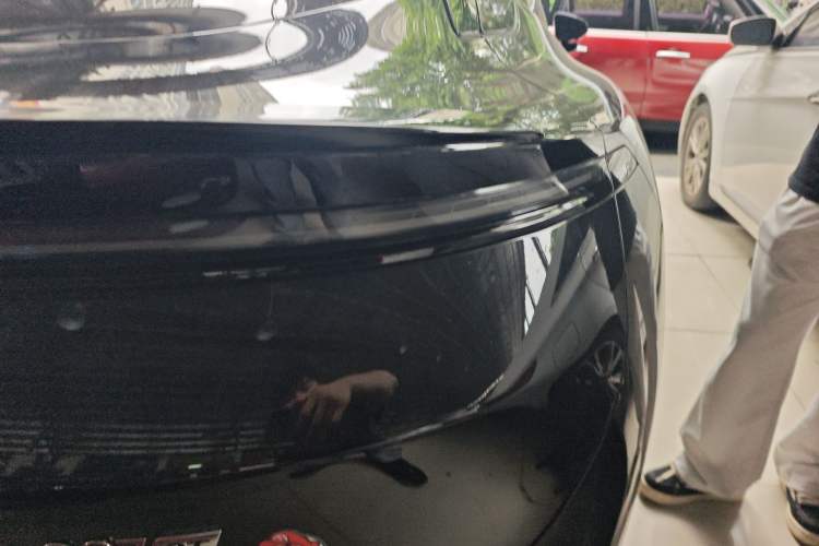 Used Zeekr 007GT 2025 Rear-Drive Intelligent Driving Version 75 kWh Right Rear Taillight