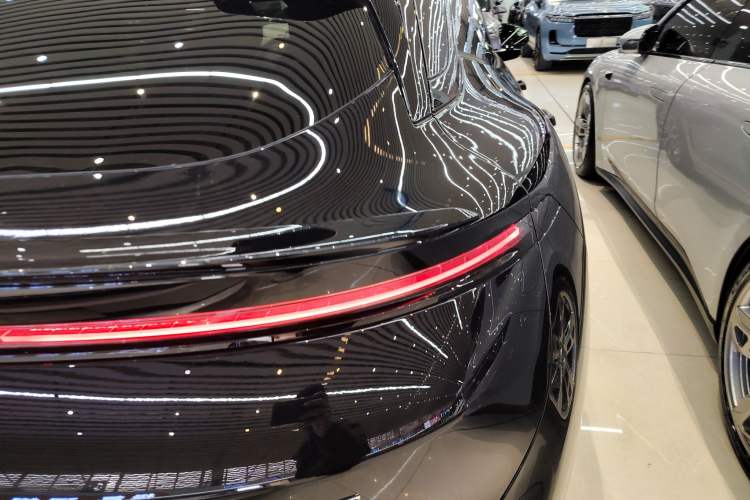 Used Zeekr 007GT 2025 Rear-Drive Intelligent Driving Version 75 kWh Right Rear Taillight