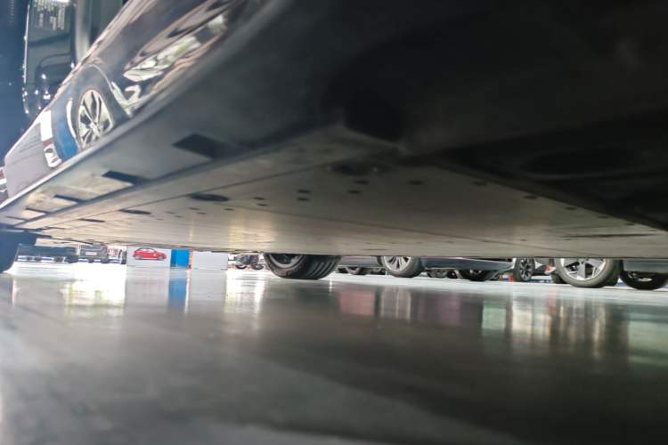 Used Zeekr 007GT 2025 Rear-Drive Intelligent Driving Version 75 kWh Right Side Sill
