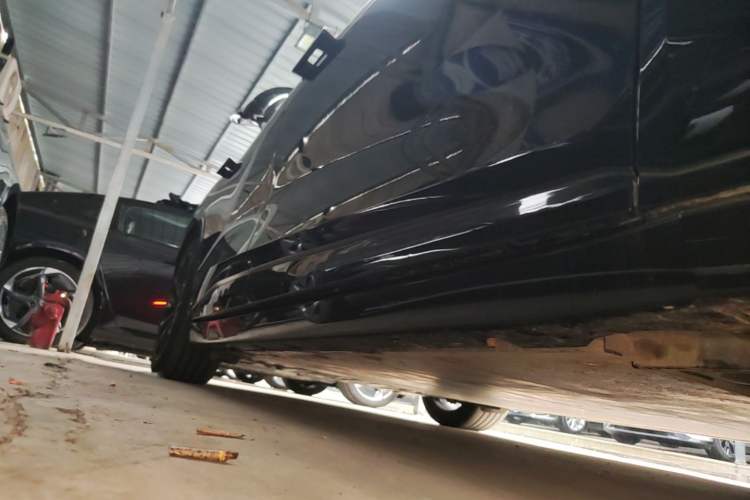 Used Zeekr 007GT 2025 Rear-Drive Intelligent Driving Version 75 kWh Right Side Sill