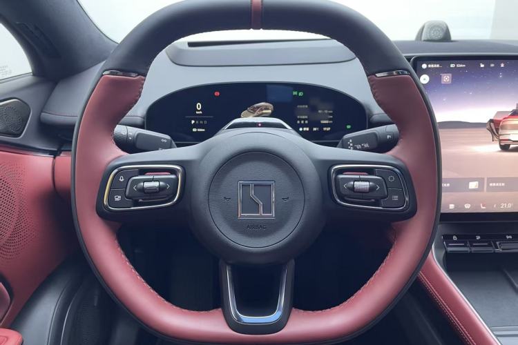 Used Zeekr 007GT 2025 Long-Range Rear-Wheel Drive Intelligent Driving Version 100 kWh Steering Wheel