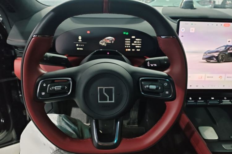 Used Zeekr 007GT 2025 Long-Range Rear-Wheel Drive Intelligent Driving Version 100 kWh Steering Wheel