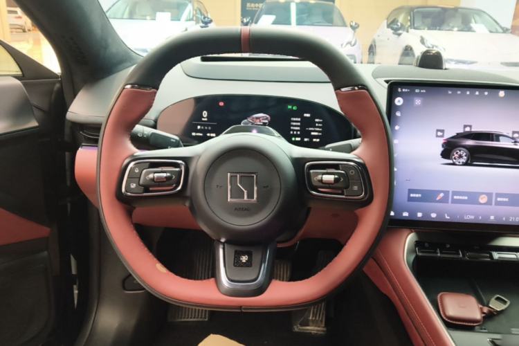 Used Zeekr 007GT 2025 Long-Range All-Wheel-Drive Intelligent Driving Version 100 kWh Steering Wheel