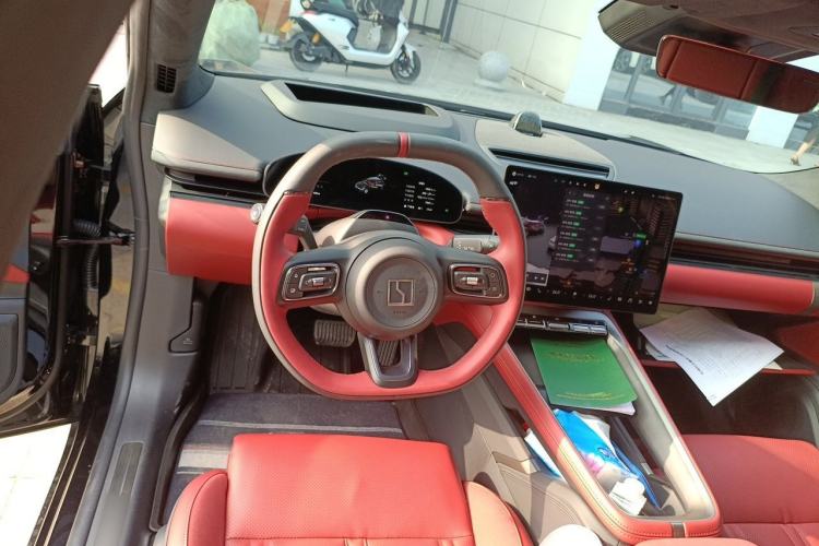 Used Zeekr 007GT 2025 Rear-Drive Intelligent Driving Version 75 kWh Steering Wheel