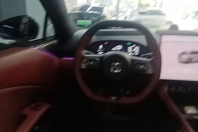 Used Zeekr 007GT 2025 Rear-Drive Intelligent Driving Version 75 kWh Steering Wheel