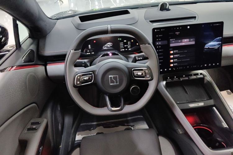 Used Zeekr 007GT 2025 Four-Wheel Drive Intelligent Driving Version 75 kWh Steering Wheel