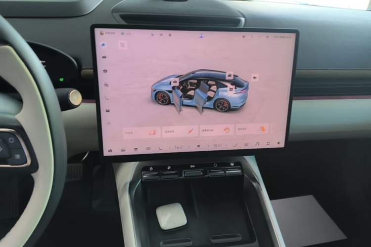 Used Zeekr 007GT 2025 Four-Wheel Drive Intelligent Driving Version 75 kWh Audio And AC Panel