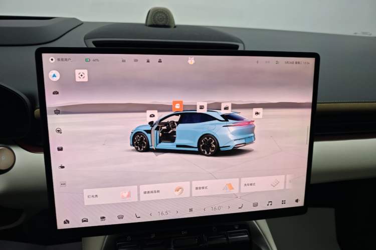 Used Zeekr 007GT 2025 Rear-Drive Intelligent Driving Version 75 kWh Audio And AC Panel