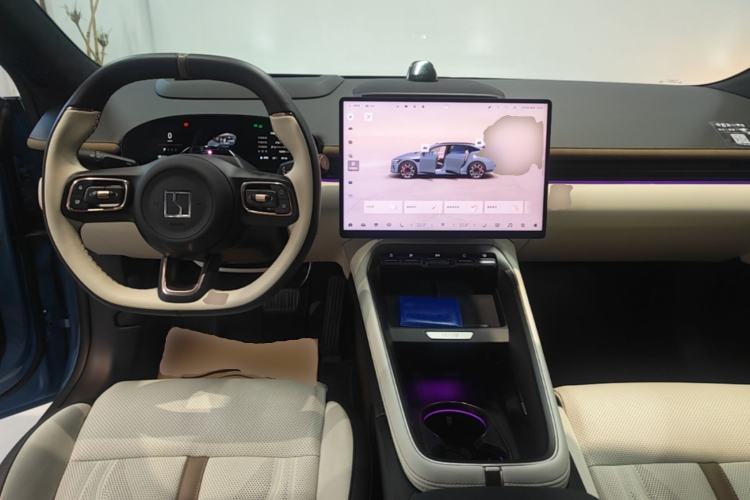 Used Zeekr 007GT 2025 Four-Wheel Drive Intelligent Driving Version 75 kWh Center Console