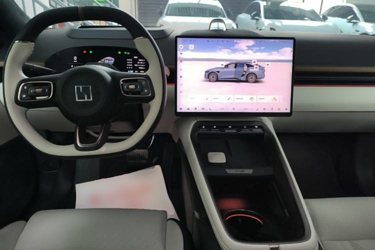 Used Zeekr 007GT 2025 Four-Wheel Drive Intelligent Driving Version 75 kWh Center Console