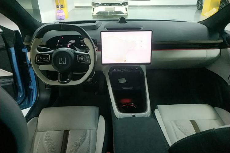 Used Zeekr 007GT 2025 Four-Wheel Drive Intelligent Driving Version 75 kWh Center Console
