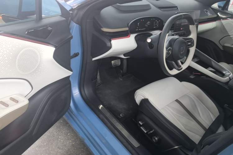 Used Zeekr 007GT 2025 Four-Wheel Drive Intelligent Driving Version 75 kWh Driver Seat