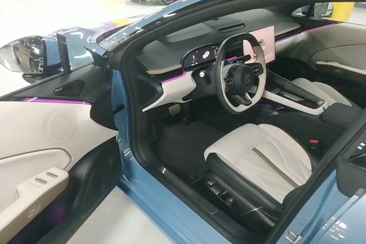 Used Zeekr 007GT 2025 Four-Wheel Drive Intelligent Driving Version 75 kWh Driver Seat