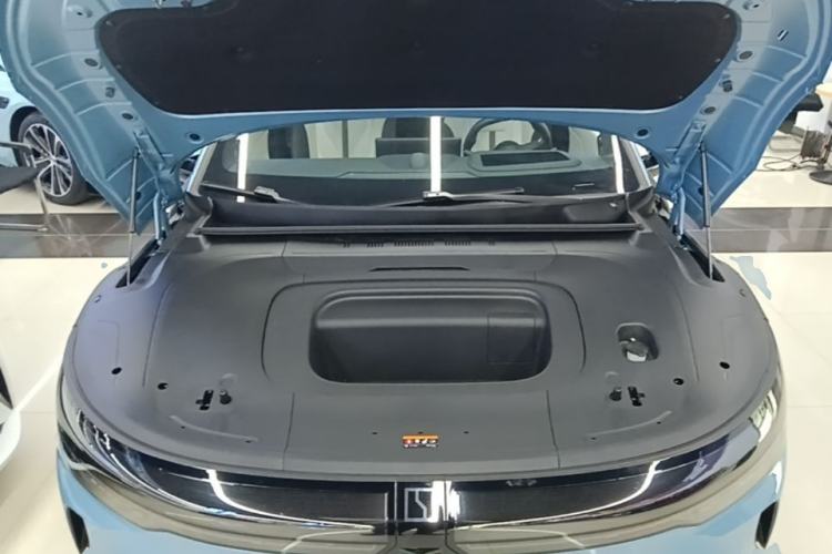 Used Zeekr 007GT 2025 Four-Wheel Drive Intelligent Driving Version 75 kWh Engine Bay