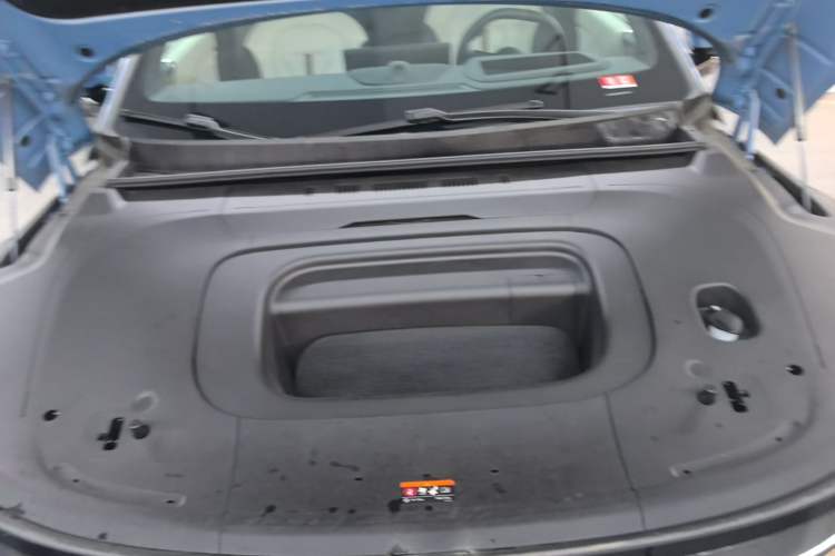 Used Zeekr 007GT 2025 Four-Wheel Drive Intelligent Driving Version 75 kWh Engine Bay
