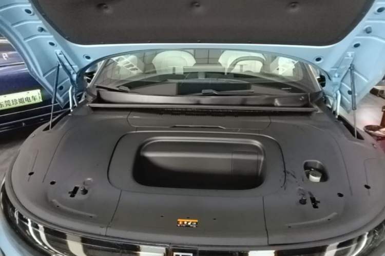 Used Zeekr 007GT 2025 Four-Wheel Drive Intelligent Driving Version 75 kWh Engine Bay