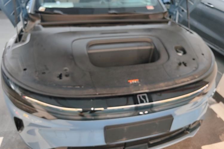 Used Zeekr 007GT 2025 Four-Wheel Drive Intelligent Driving Version 75 kWh Engine Bay
