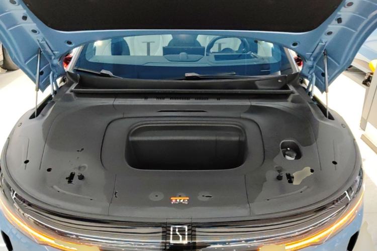 Used Zeekr 007GT 2025 Four-Wheel Drive Intelligent Driving Version 75 kWh Engine Bay