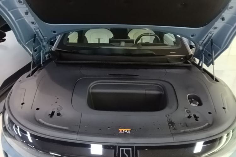 Used Zeekr 007GT 2025 Four-Wheel Drive Intelligent Driving Version 75 kWh Engine Bay