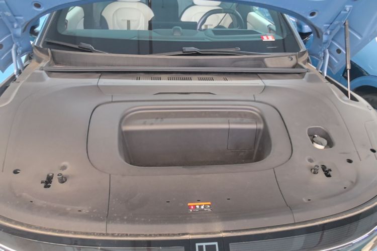 Used Zeekr 007GT 2025 Four-Wheel Drive Intelligent Driving Version 75 kWh Engine Bay
