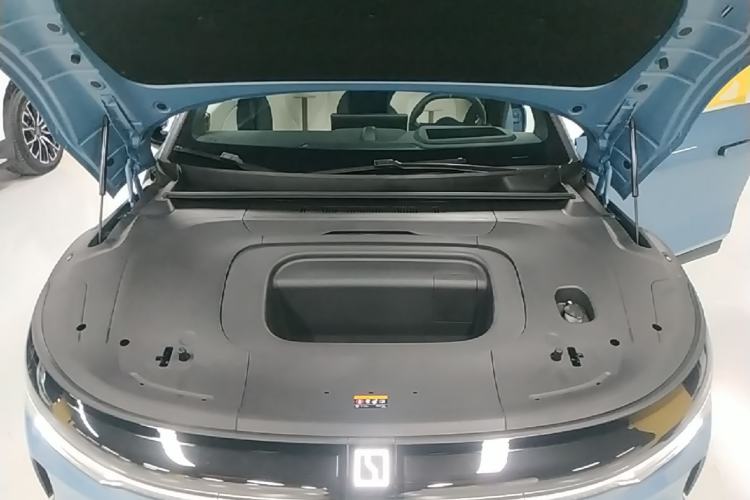 Used Zeekr 007GT 2025 Four-Wheel Drive Intelligent Driving Version 75 kWh Engine Bay