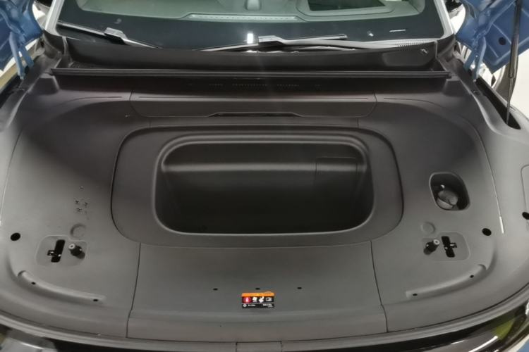 Used Zeekr 007GT 2025 Four-Wheel Drive Intelligent Driving Version 75 kWh Engine Bay