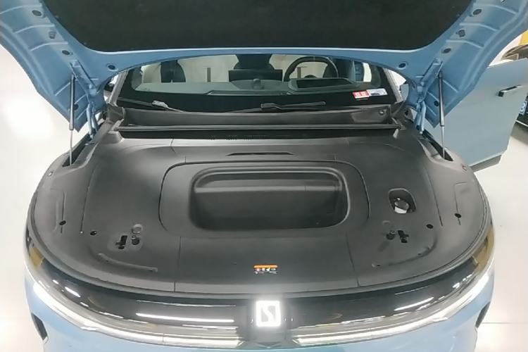 Used Zeekr 007GT 2025 Four-Wheel Drive Intelligent Driving Version 75 kWh Engine Bay