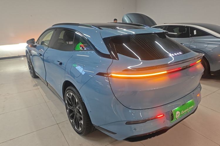 Used Zeekr 007GT 2025 Four-Wheel Drive Intelligent Driving Version 75 kWh Exterior 2