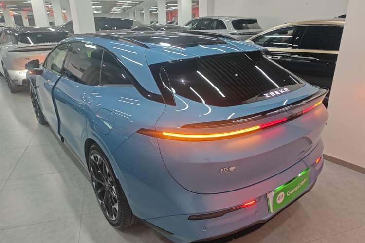 Used Zeekr 007GT 2025 Rear-Drive Intelligent Driving Version 75 kWh Exterior 2