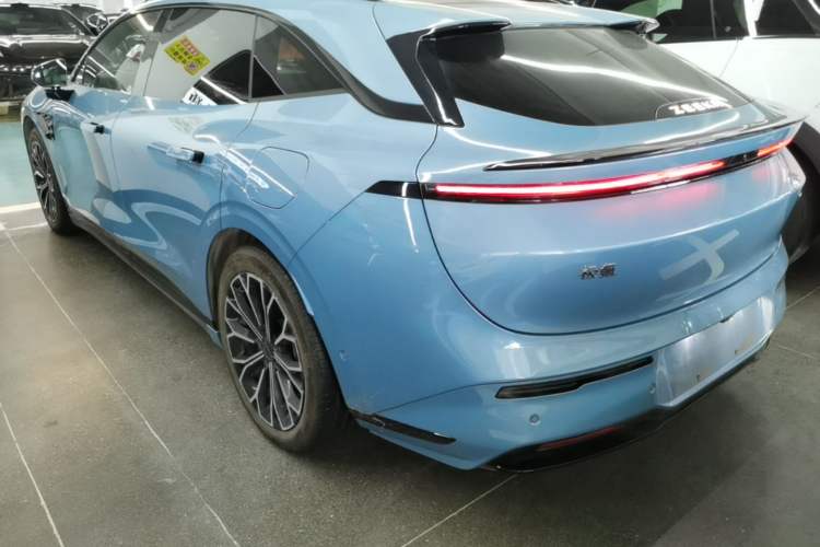 Used Zeekr 007GT 2025 Four-Wheel Drive Intelligent Driving Version 75 kWh Exterior 2
